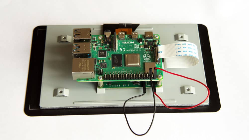 Raspberry-Pi-ribbon-cable