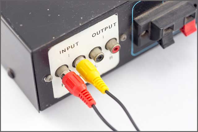 Input jacks RCA cables