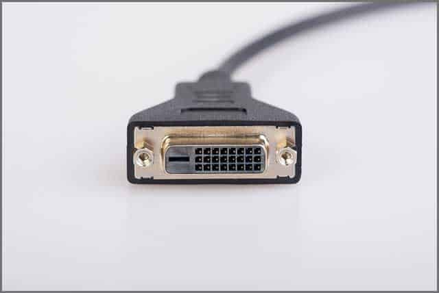 24 pins female dvid connector