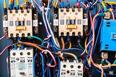 Electric circuit with cable assemblies