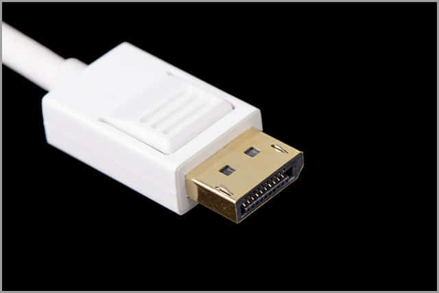 DisplayPort Cable