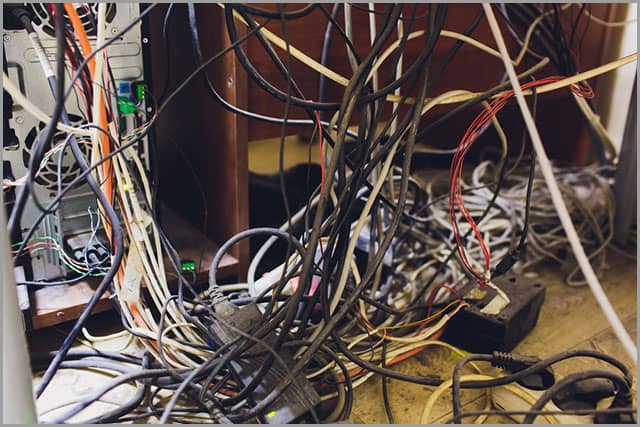 Tangled Cables Tangled Cables