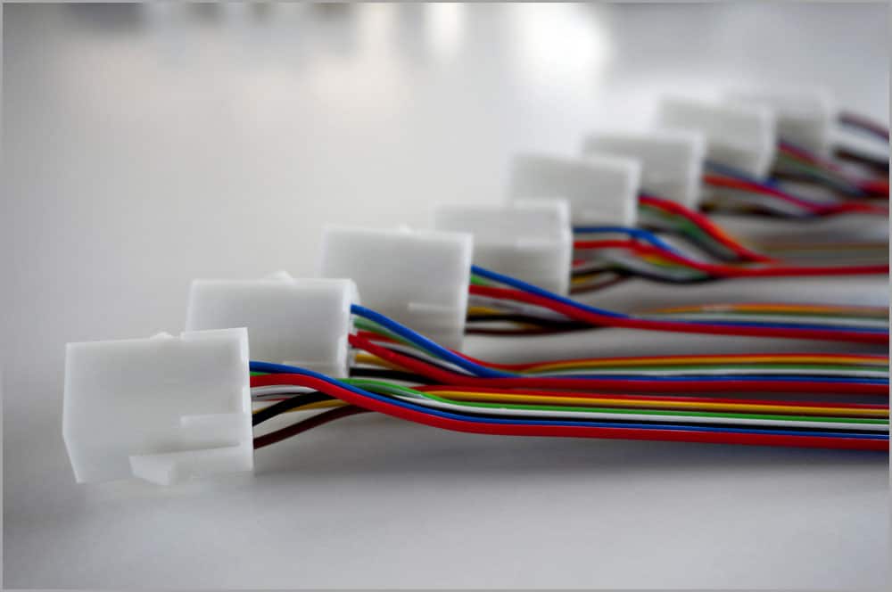 colorful-wire-harnesses-plastic-connectors