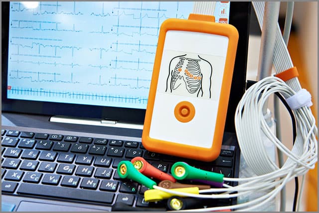 Medical cable assembly