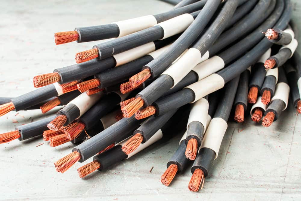 Bare stranded copper wires