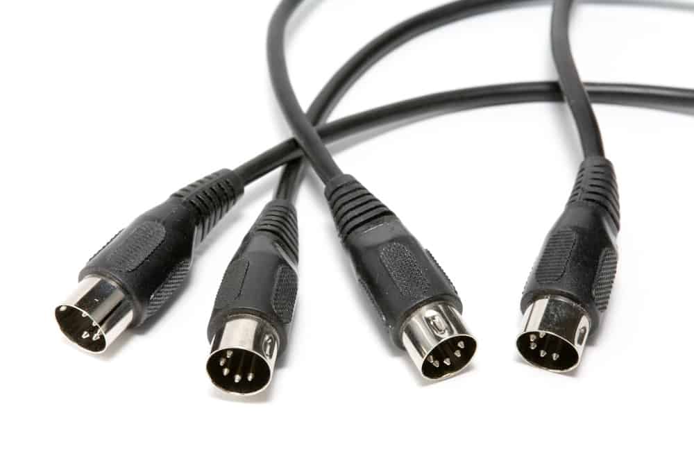 MIDI Cable 3