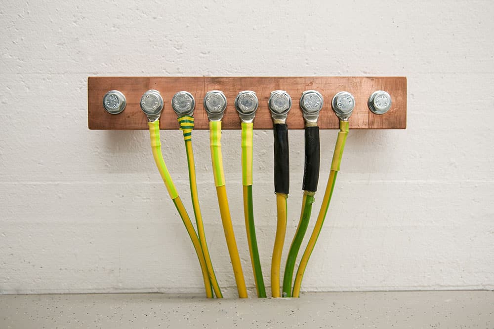 Electrical grounding in a server room