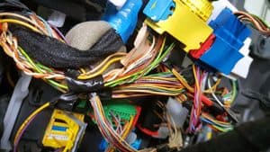 Engine control unit wiring