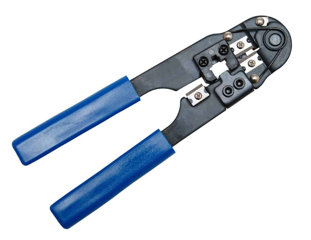 How to Connect Radio Wire Harnesses：Crimping Tool